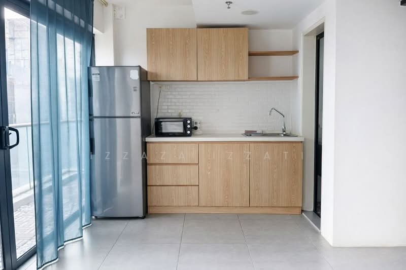Kondominium untuk Dijual di My Loft @ Empire City - Izzaza Izzati - Kitchen - PropertyGuru.com.my