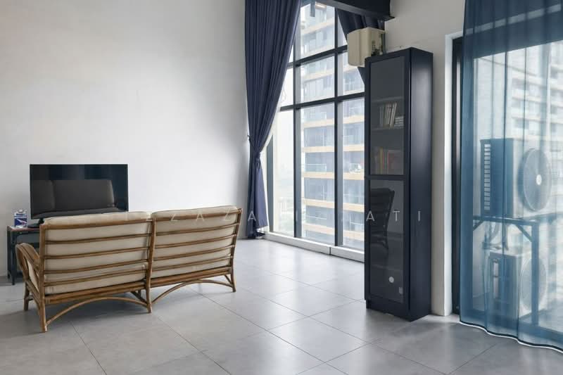 Kondominium untuk Dijual di My Loft @ Empire City - Izzaza Izzati - Living Room - PropertyGuru.com.my