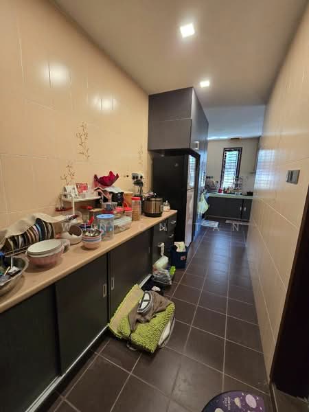 Cluster House for Sale in Austin Heights (Tebrau) - Winson Tan - Kitchen - PropertyGuru.com.my
