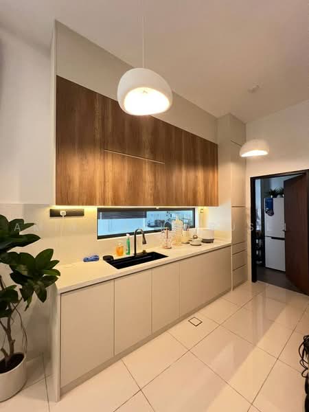 Cluster House for Sale in Johor Bahru (Johor) - Amir Faris Rusli - Kitchen - PropertyGuru.com.my