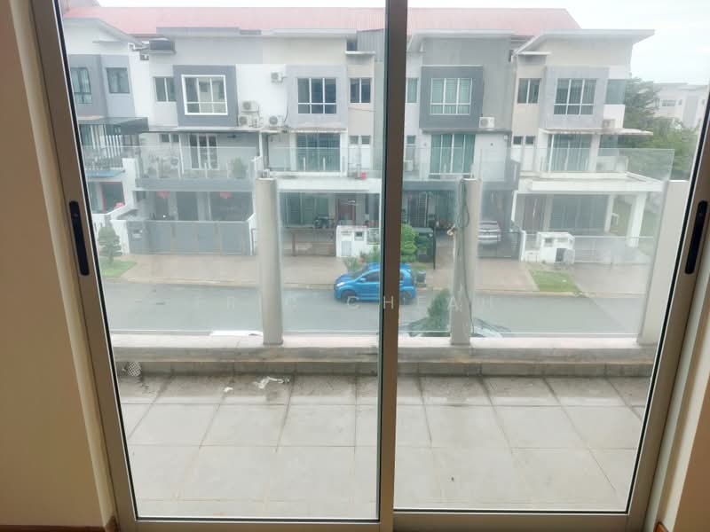 3-storey Terraced House for Rent in Puchong (Selangor) - Eric Cheah - Exterior - PropertyGuru.com.my