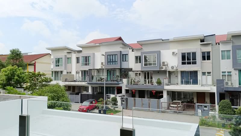 3-storey Terraced House for Rent in Puchong (Selangor) - Eric Cheah - Exterior - PropertyGuru.com.my