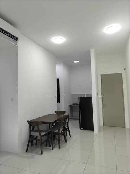 Service Residence for Rent at Vivo Executive Apartment - Nicole Liew - Dining Room - PropertyGuru.com.my