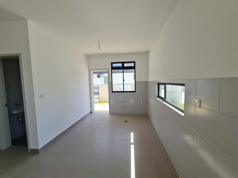 Terraced House for Rent in Kuala Selangor (Selangor) - Chee Hin - Kitchen - PropertyGuru.com.my