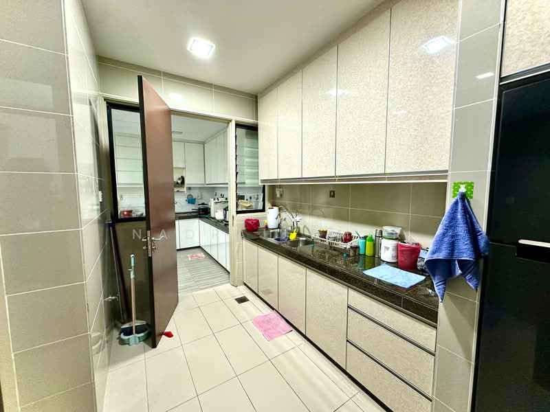 2-storey Terraced House for Sale in U16, Elmina Gardens (Shah Alam) - Nadrah Omar - Kitchen - PropertyGuru.com.my