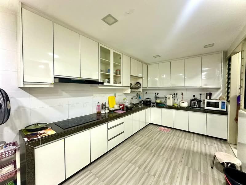2-storey Terraced House for Sale in U16, Elmina Gardens (Shah Alam) - Nadrah Omar - Kitchen - PropertyGuru.com.my