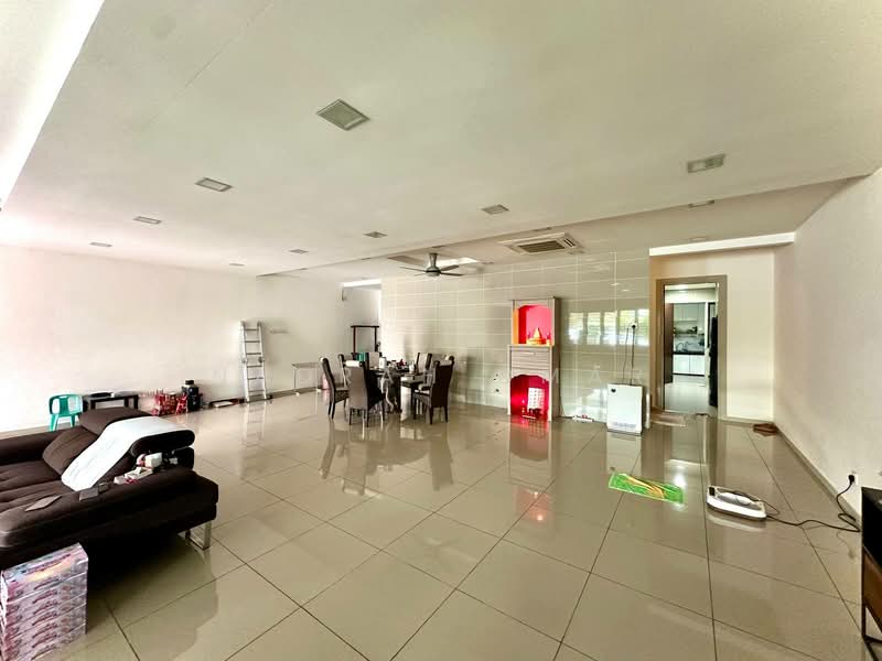 2-storey Terraced House for Sale in U16, Elmina Gardens (Shah Alam) - Nadrah Omar - Living Room - PropertyGuru.com.my