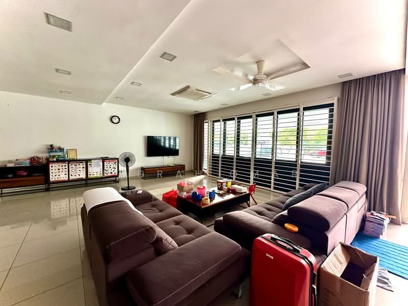 2-storey Terraced House for Sale in U16, Elmina Gardens (Shah Alam) - Nadrah Omar - Living Room - PropertyGuru.com.my