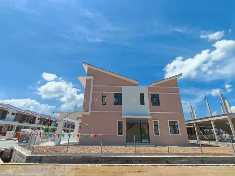 Rumah Berkembar untuk Dijual di Parit Buntar (Perak) - Jovin Lee - Exterior - PropertyGuru.com.my