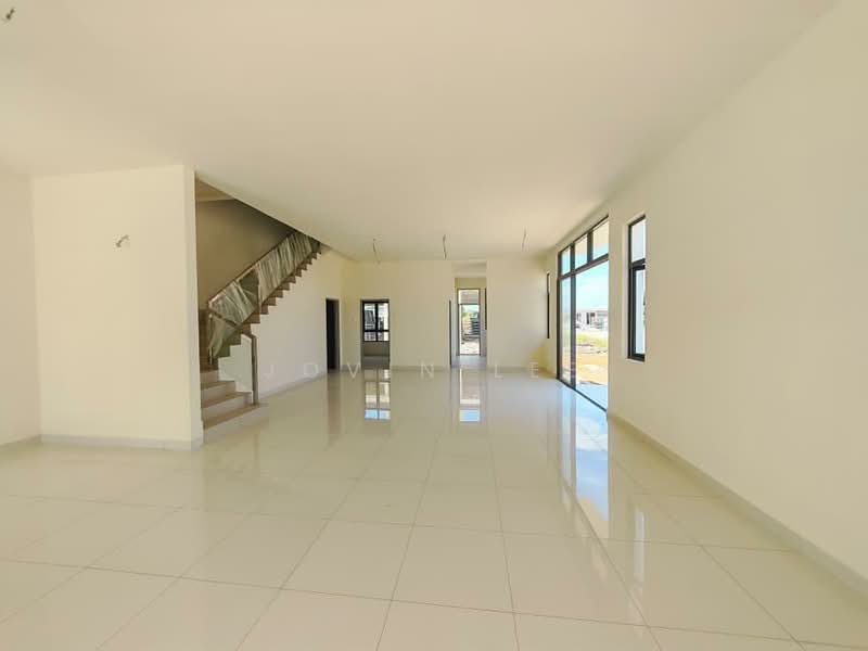 Rumah Berkembar untuk Dijual di Parit Buntar (Perak) - Jovin Lee - Living Room - PropertyGuru.com.my
