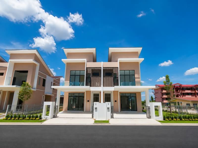 Rumah Berkembar untuk Dijual di Parit Buntar (Perak) - Jovin Lee - Exterior - PropertyGuru.com.my