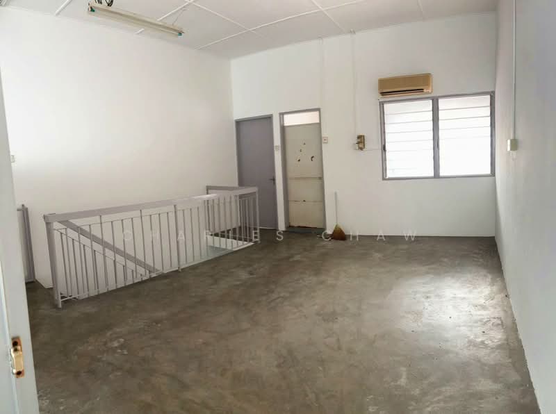2-storey Terraced House for Rent in Jelutong (Penang) - Charles Chaw - Interior - PropertyGuru.com.my