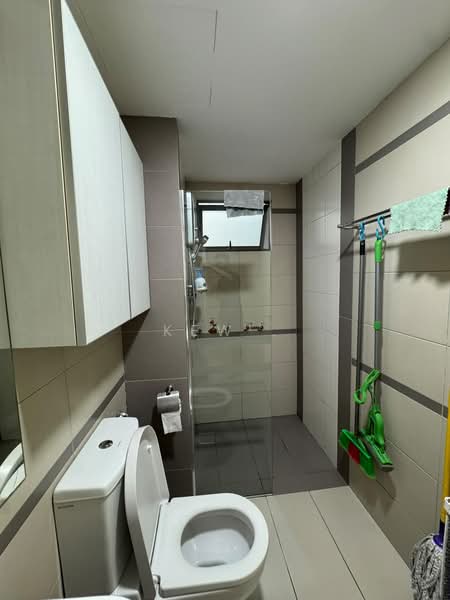 Condominium for Sale at The Z Residence - Kew . - Bathroom - PropertyGuru.com.my