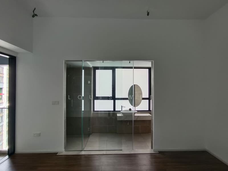 Kediaman Servis untuk Dijual di Est8 - Louis Wee - Bathroom - PropertyGuru.com.my