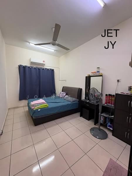 1-storey Terraced House for Sale in Port Klang (Pelabuhan Klang) (Selangor) - Joanne Pua - Bedroom - PropertyGuru.com.my