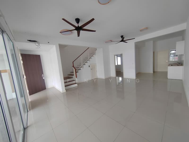 2-storey Terraced House for Rent in Kota Emerald (Rawang) - Tiffany Yang - Living Room - PropertyGuru.com.my