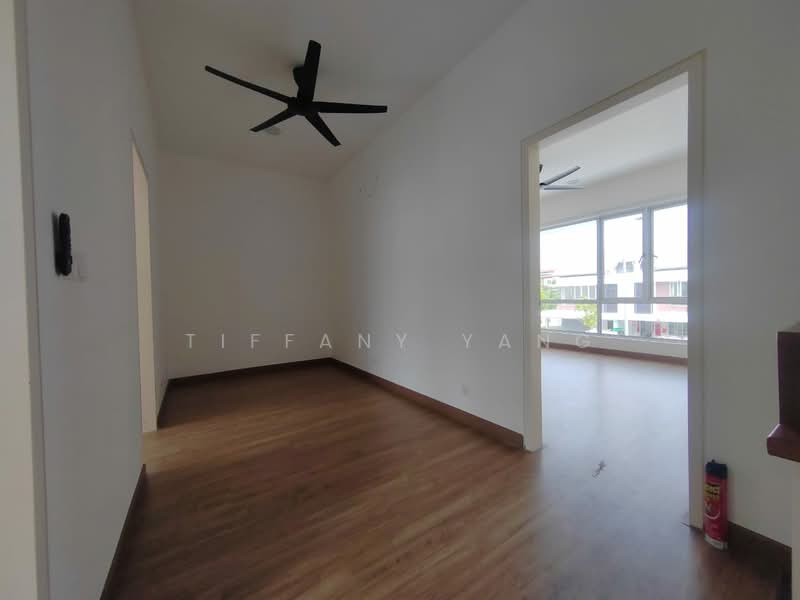 2-storey Terraced House for Rent in Kota Emerald (Rawang) - Tiffany Yang - Upstair Living Room - PropertyGuru.com.my