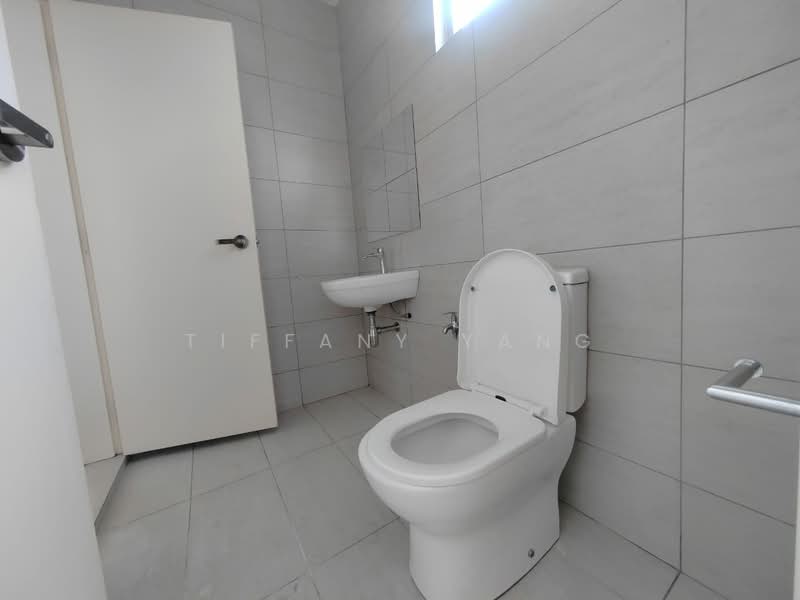 2-storey Terraced House for Rent in Kota Emerald (Rawang) - Tiffany Yang - Bathroom - PropertyGuru.com.my