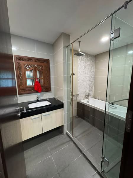 Apartment for Rent at Molek Pine 3 - Ang Boon Chai - Bathroom - PropertyGuru.com.my