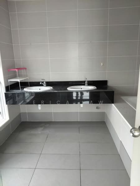 Condominium for Sale at 288 Residences @ Kuchai Lama - Erica Law - Bathroom - PropertyGuru.com.my