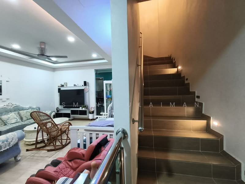 2-storey Terraced House for Sale in Taman Puchong Prima (Puchong) - Yasmin Sulaiman - Living Room - PropertyGuru.com.my