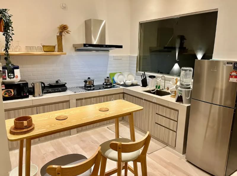 Service Residence for Sale at Tamarind Suites - Lilian Ta - Kitchen - PropertyGuru.com.my