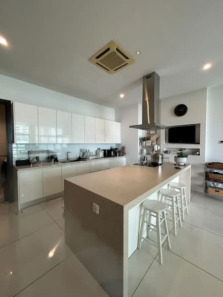 Kondominium untuk Dijual di Tropicana Grande - Justin Voon - Kitchen - PropertyGuru.com.my