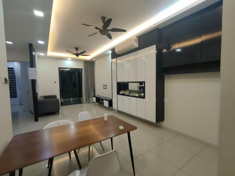 Kediaman Servis untuk Disewa di Fortune Perdana - Alison Chiu - Living Room - PropertyGuru.com.my
