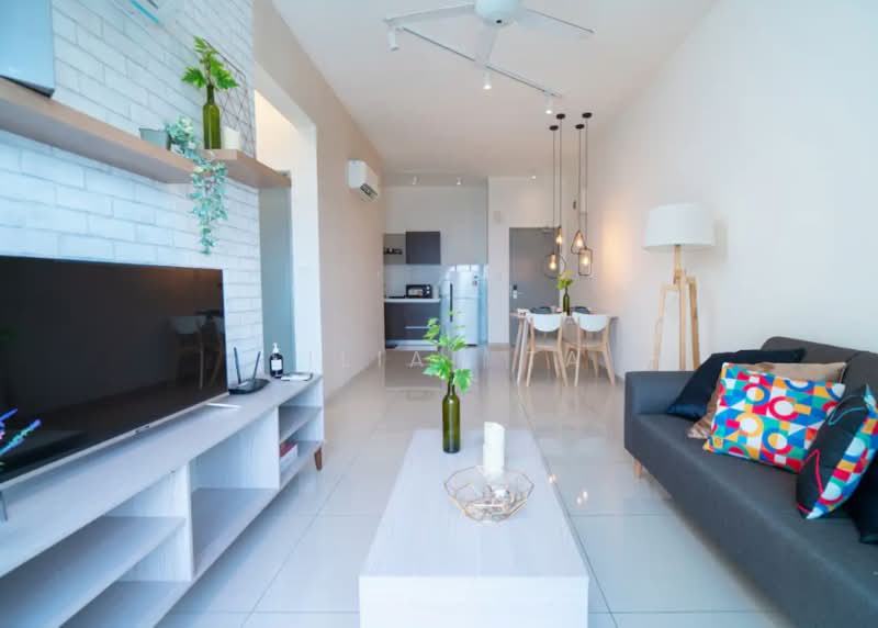 Kediaman Servis untuk Dijual di Alanis Residence - Lilian Ta - Living Room - PropertyGuru.com.my