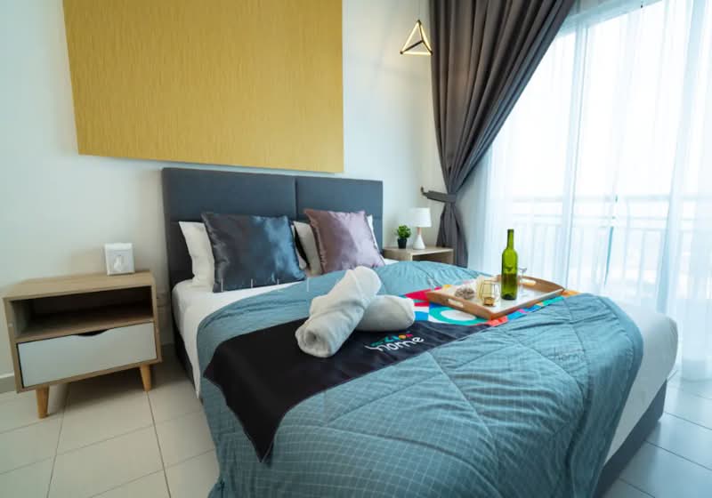 Kediaman Servis untuk Dijual di Alanis Residence - Lilian Ta - Bedroom - PropertyGuru.com.my