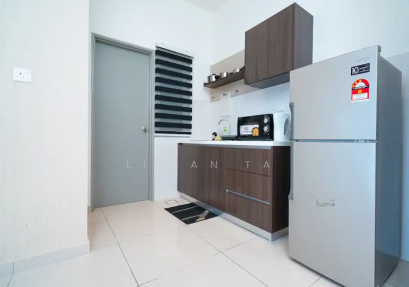 Kediaman Servis untuk Dijual di Alanis Residence - Lilian Ta - Kitchen - PropertyGuru.com.my