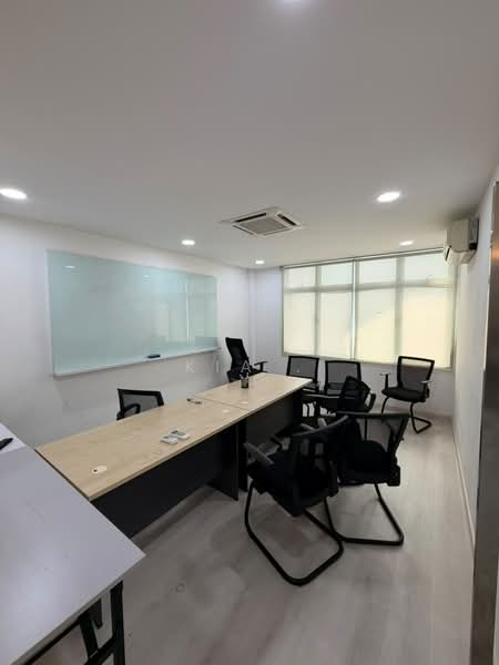 Kedai untuk Disewa di Taman Molek (Johor Bahru) - Kia . - Interior - PropertyGuru.com.my
