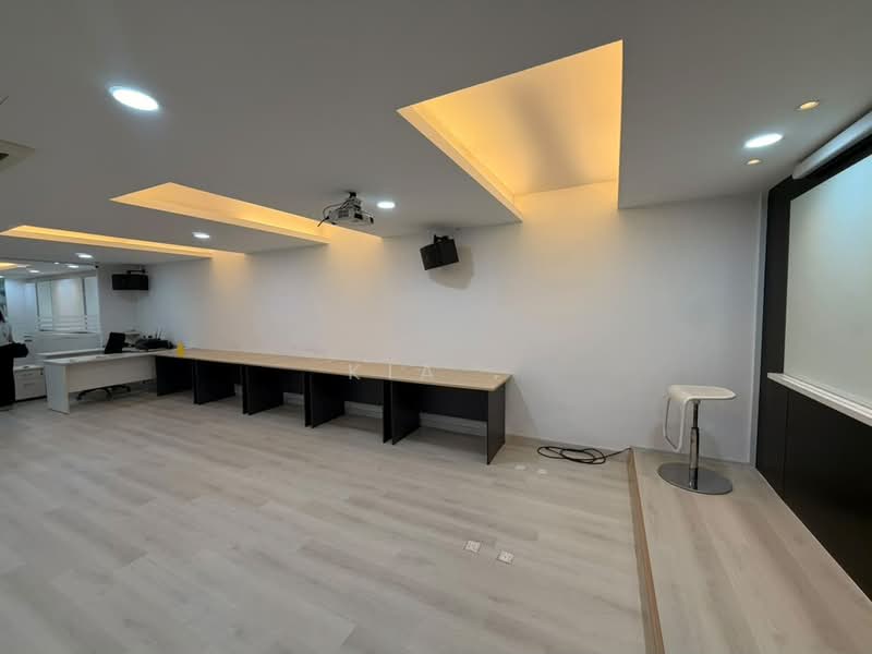Kedai untuk Disewa di Taman Molek (Johor Bahru) - Kia . - Interior - PropertyGuru.com.my