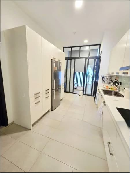 Kondominium untuk Dijual di Tropicana Grande - Justin Voon - Kitchen - PropertyGuru.com.my