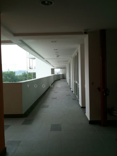 Shop / Office untuk Disewa di Bandar Sri Damansara (Selangor) - Yoong Lee - Corridor - PropertyGuru.com.my