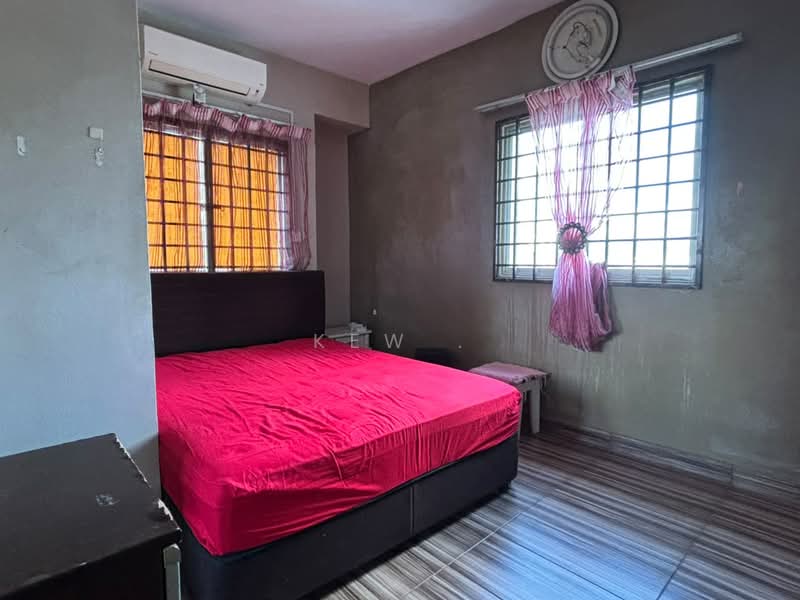 Condominium for Rent at Sri Angsana Hilir - Kew . - Bedroom - PropertyGuru.com.my