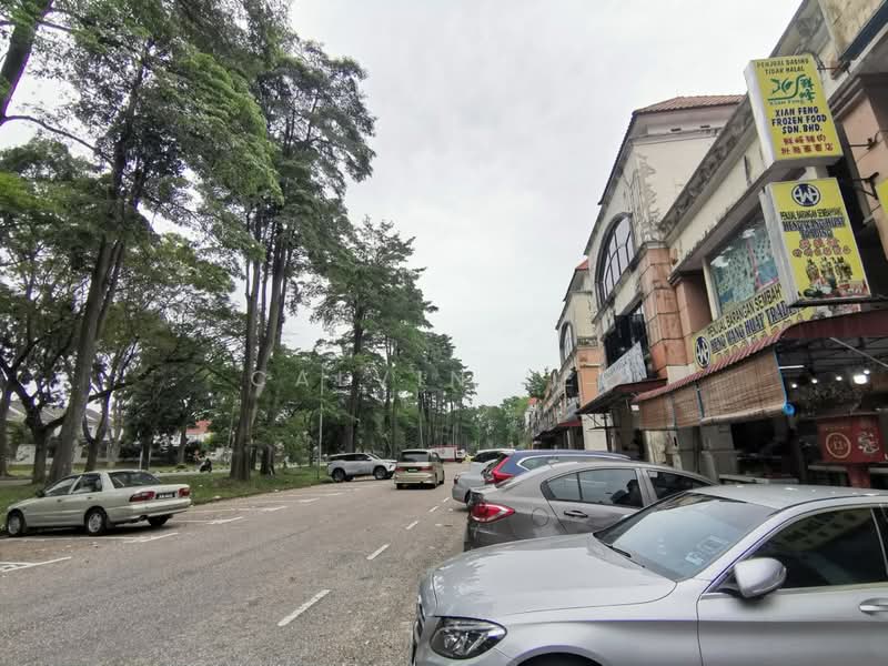 Kedai untuk Dijual di Taman Pelangi Indah (Ulu Tiram) - Calvin Lee - Exterior - PropertyGuru.com.my