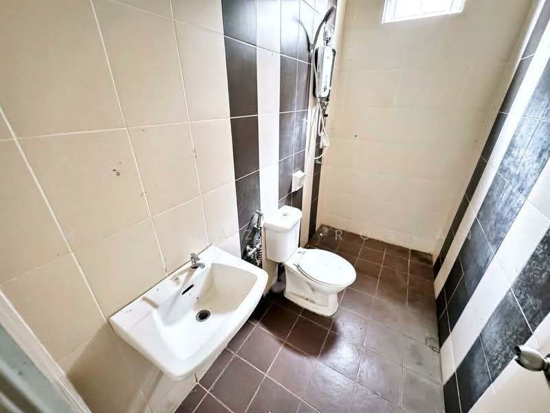Semi-Detached House for Sale in Taman Tuanku Jaafar (Seremban) - Mohd Nazri Roslan - PropertyGuru.com.my