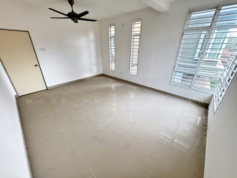 Semi-Detached House for Sale in Taman Tuanku Jaafar (Seremban) - Mohd Nazri Roslan - PropertyGuru.com.my
