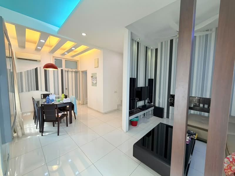 2-storey Terraced House for Sale in Setia Tropika (Johor Bahru) - Shirley Pang - Dining Room - PropertyGuru.com.my
