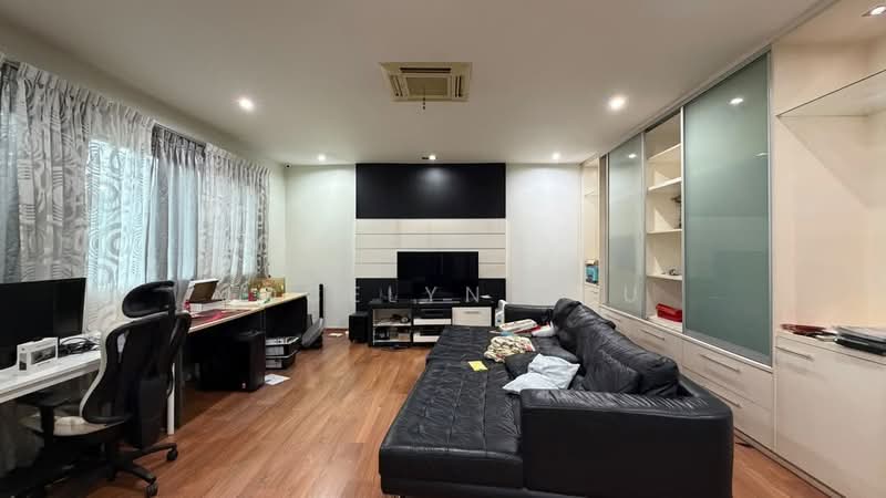 Semi-Detached House for Sale in Ampang Jaya (Ampang) - Jocelyn Shu - Living Room - PropertyGuru.com.my