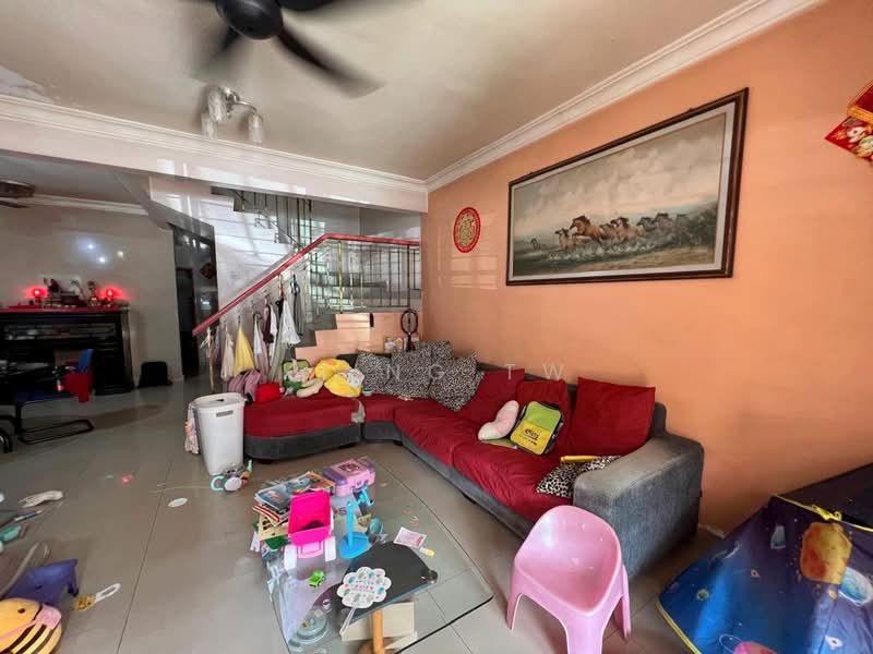 Rumah Teres untuk Dijual di Laman Rimbunan (Kepong) - Kiing TW - Living Room - PropertyGuru.com.my
