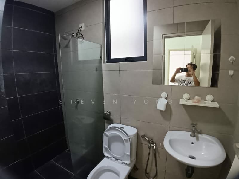 Kondominium untuk Disewa di Sutera Pines - Steven Yong - Bathroom - PropertyGuru.com.my