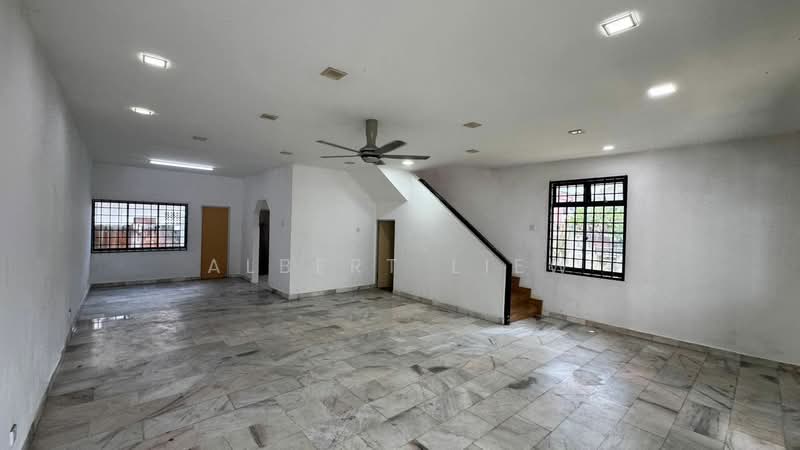 2-storey Terraced House for Sale in Skudai (Johor) - Albert Liew - Living Room - PropertyGuru.com.my