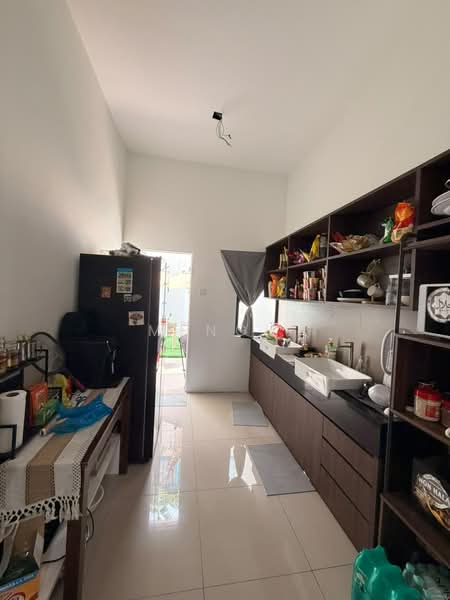 Rumah Berkembar untuk Dijual di Gelugor (Penang) - Meng . - Kitchen - PropertyGuru.com.my