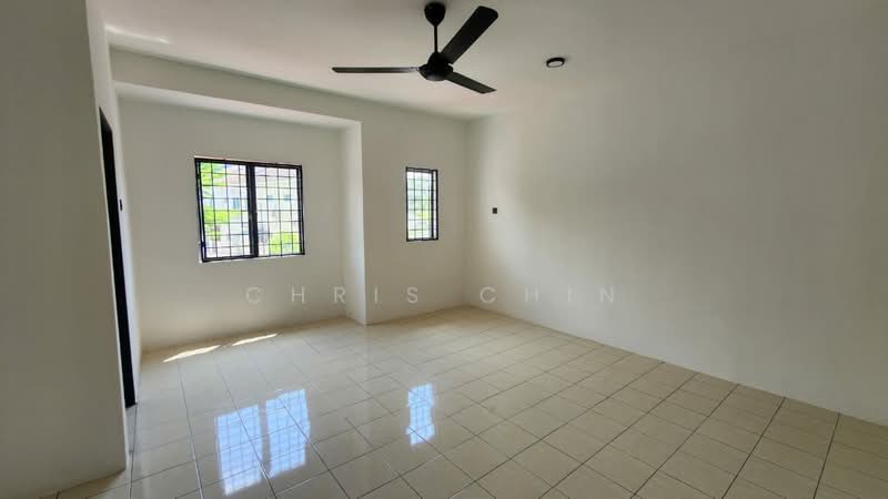 Rumah Teres 2-Tingkat untuk Dijual di Taman Perpaduan Indah (Tambun) - Chris Chin - Living Room - PropertyGuru.com.my