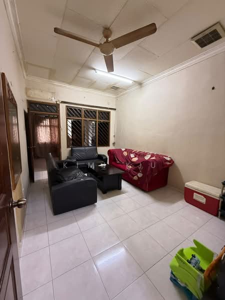 Rumah Teres 2-Tingkat untuk Dijual di Johor Bahru (Johor) - Kimi Kiu - Living Room - PropertyGuru.com.my