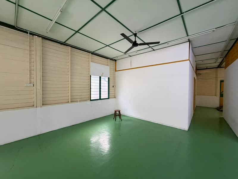 Warehouse for Rent in Kepong (Kuala Lumpur) - Tess Tan - Interior - PropertyGuru.com.my