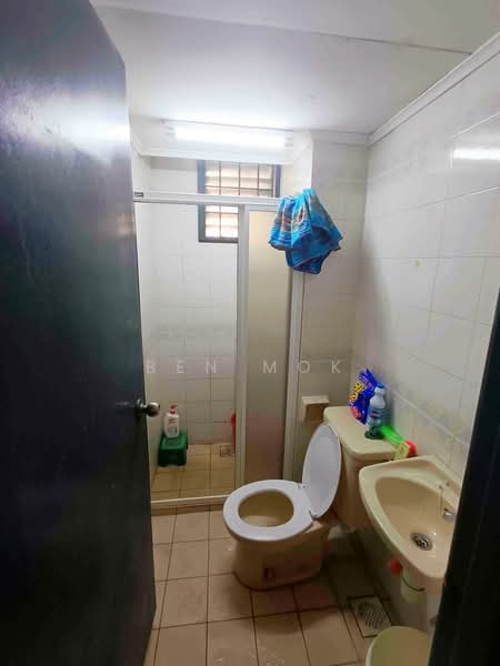 Pangsapuri untuk Dijual di SD Apartments - Ben Mok - Bathroom - PropertyGuru.com.my