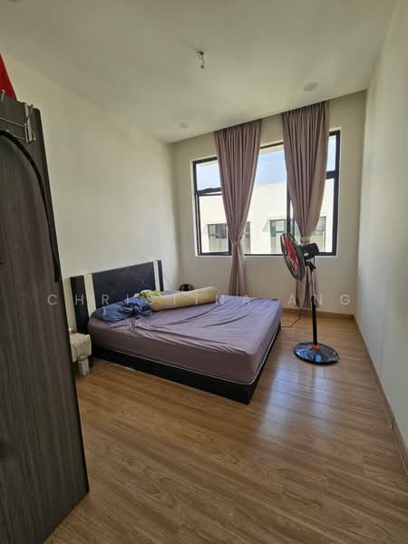 Rumah Teres 2-Tingkat untuk Dijual di Taman Damansara Aliff (Tampoi) - Christina Ang - Bedroom - PropertyGuru.com.my